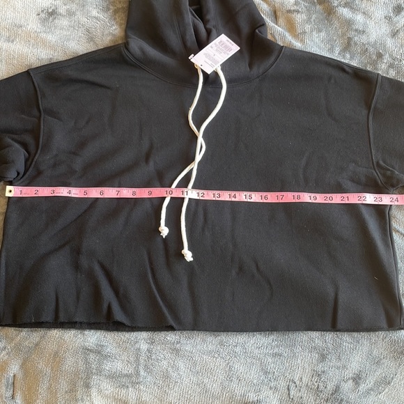Wild Fable Black Cropped Hooded Sweatshirt - Picture 10 of 11